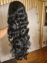 Black Wavy Beautiful Lace Front Wig no