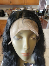 Black Wavy Beautiful Lace Front Wig no