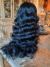 Black Wavy Beauty Full Wig 22-26 inches!!