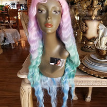 Beautiful Lace Front Wig 24-26 inches!!