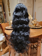Black Wavy Beautiful Lace Front Wig no