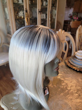 lOmbre Blonde Wig With Bangs