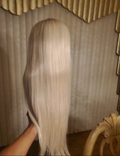 22” PLATINUM ash blonde ombre straight lace front wig *NEW*