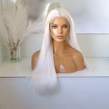24” Snow White Straight LaceFront wig *NWT*