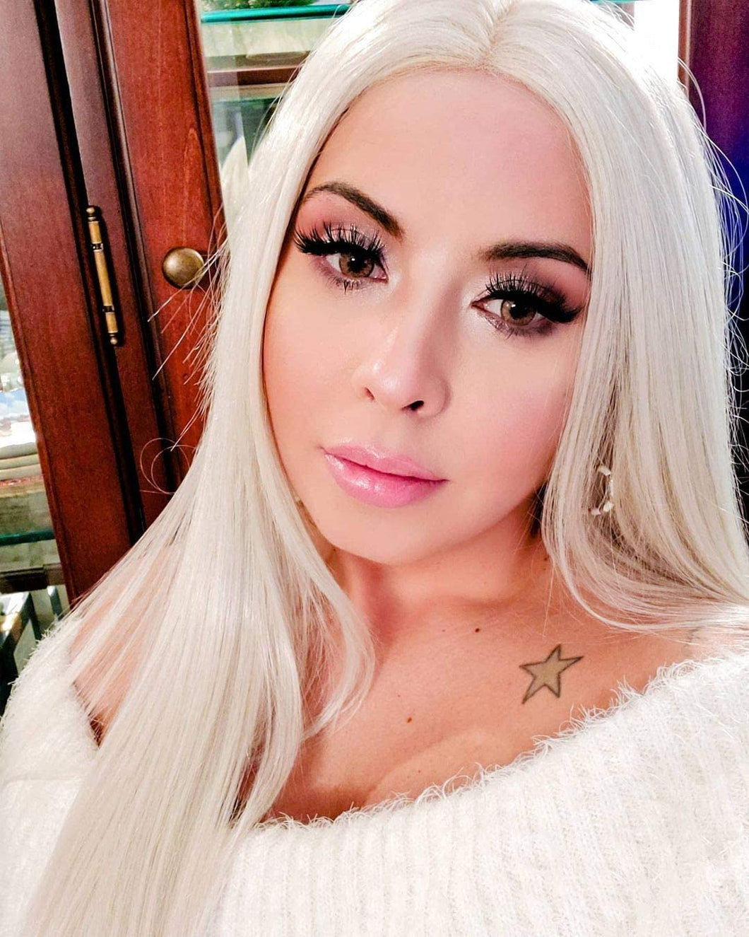 Icy White Blonde Beauty Straight Lace Front Wig
